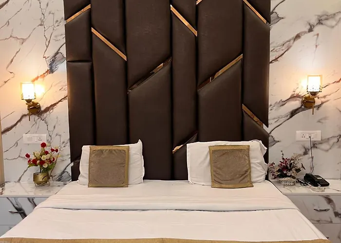 Hotel Embassy