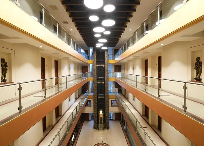 Hotel City Symphony