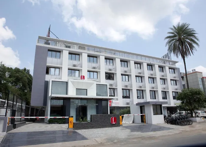 Lords Eco Inn, Ambaji