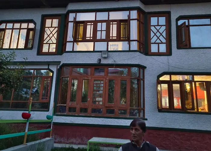 Gulsitara Resorts-Gulmarg