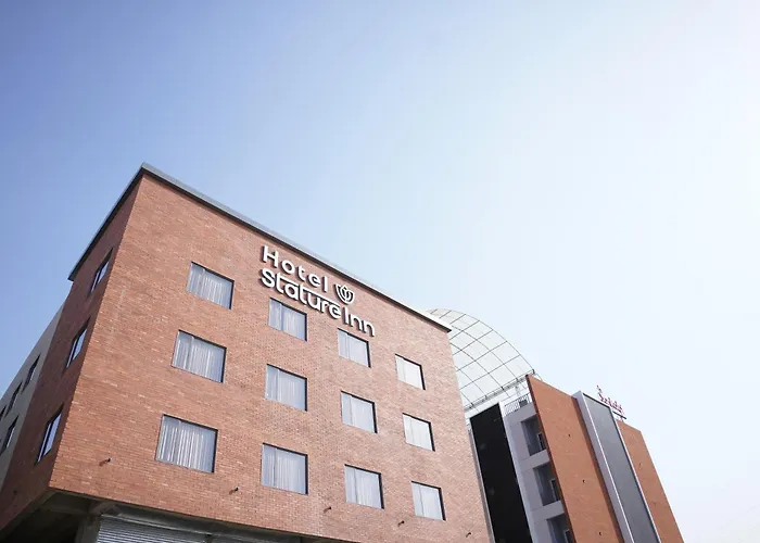 Hotel Stature Inn