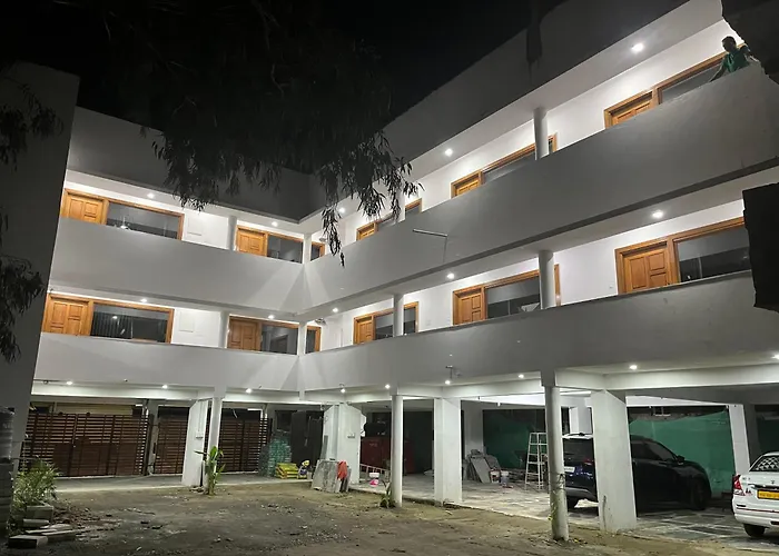 Anand Beach Guesthouse By Moonrocks Mahabalipuram