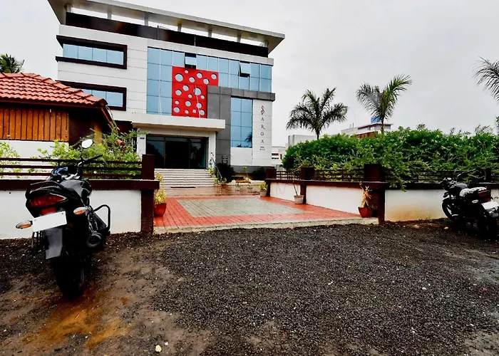 Hotel O Sargam