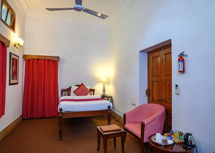Neemrana'S - Baradari Palace