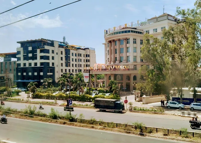 Hotel Grand