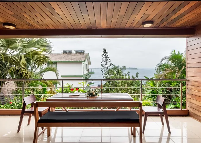 Staymaster Edge Water - 4Bhk Private Pool Villa With Sea Views In Nerul - Goa