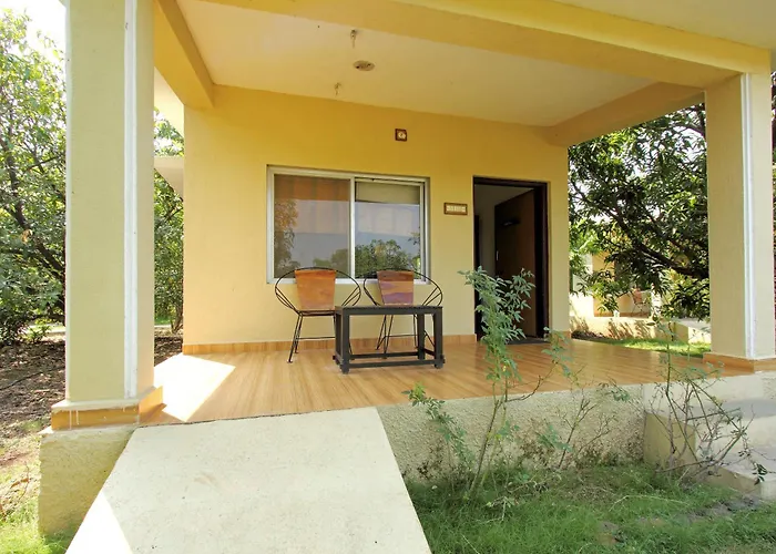 Gir Birding Lodge
