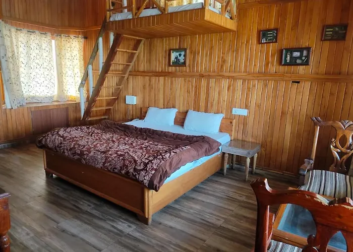 Royal Dutch Resorts And Doll Museum