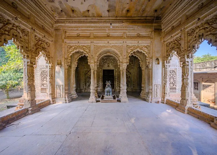 Neemrana'S - Deo Bagh
