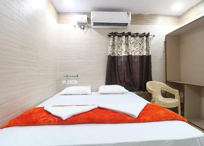 Hotel Vallabha Residensy