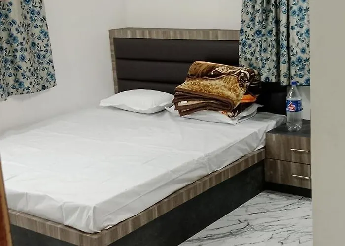 Hotel S.R Royale