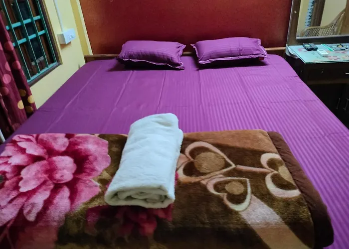 Hotel Green Gold Resort Lataguri