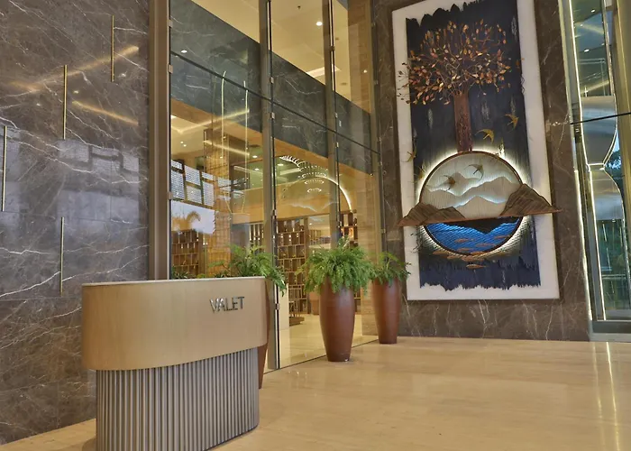 Express Inn The Business Luxury Hotel