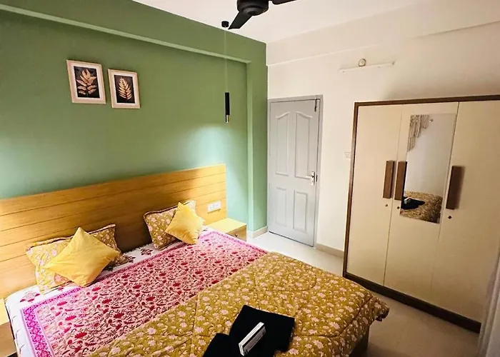 1 Bhk Fully Furnished - Soorya Madhavam Apartments - Flat No - C2 - Guruvayur, - 150M To North Nada - Family Only