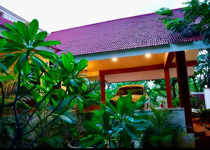 Ashirwad Home Stay , Rustic , 2 Bedroom Villa Amidst Peacocks