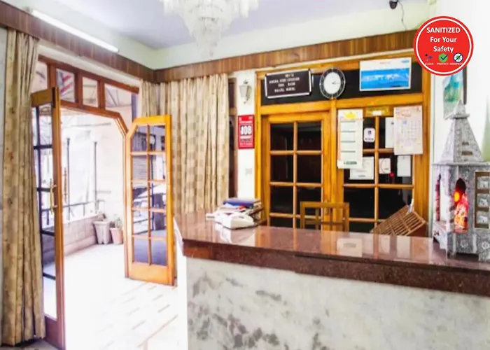 Goroomgo Hotel Radha Continental Nainital - 100 Meters From Mall Road