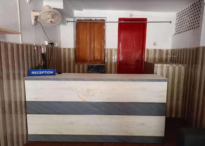 Goroomgo Hotel Shri Ganga Mount View Munsyari