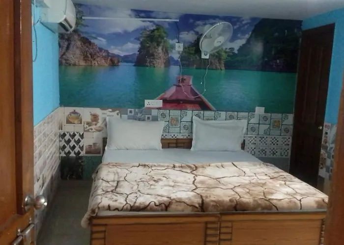 Hotel New Apple Rose Chandigarh Near Railway Station Dariya Uco Bank Ke Pass