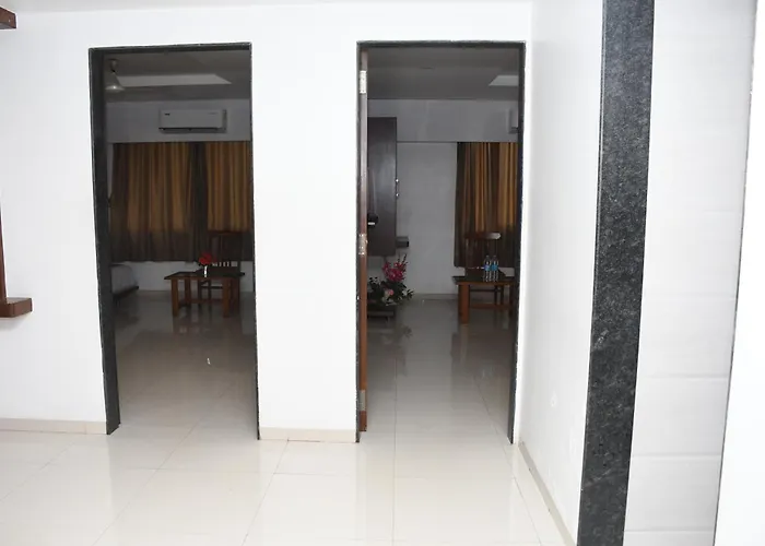 Pushpak Resort