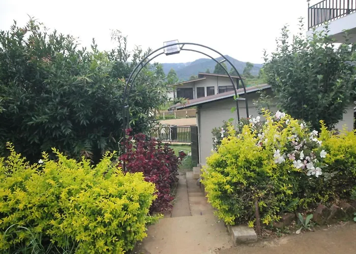 Cleveland Resorts Kanthalloor