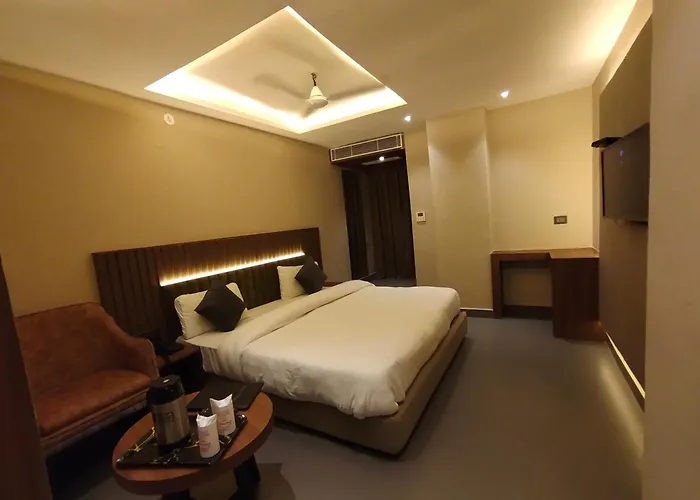 Hotel Gagan Suite