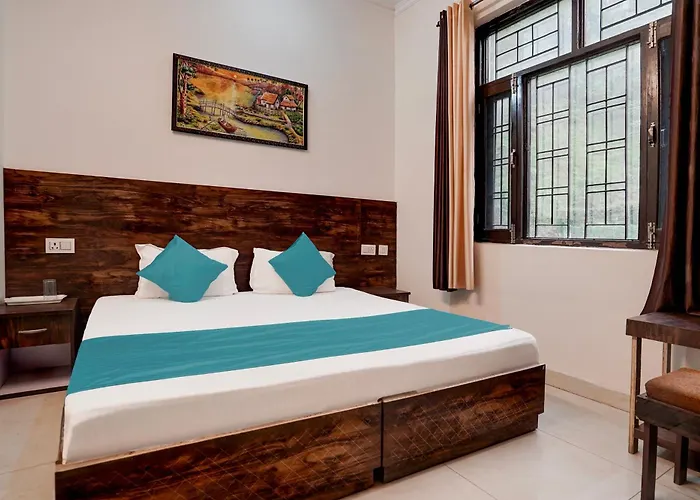 Hotel Aradhana Palace