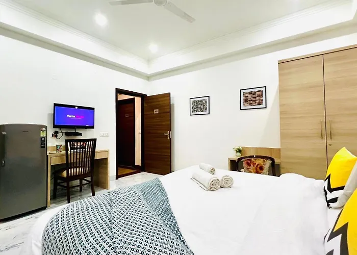 Bluo Studio2 Golf Course Road - Gym, Terrace Garden