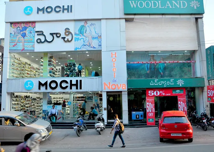 Hotel In Nova Hyderabad