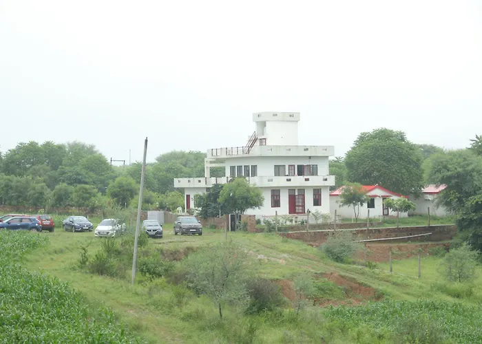 Hotel Wow - Relish In The Wild, Lakeside Location, Nearest To Sariska Entry Gate 10Km Alwar