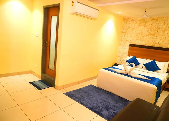 Sri Brundavan Grand Inn