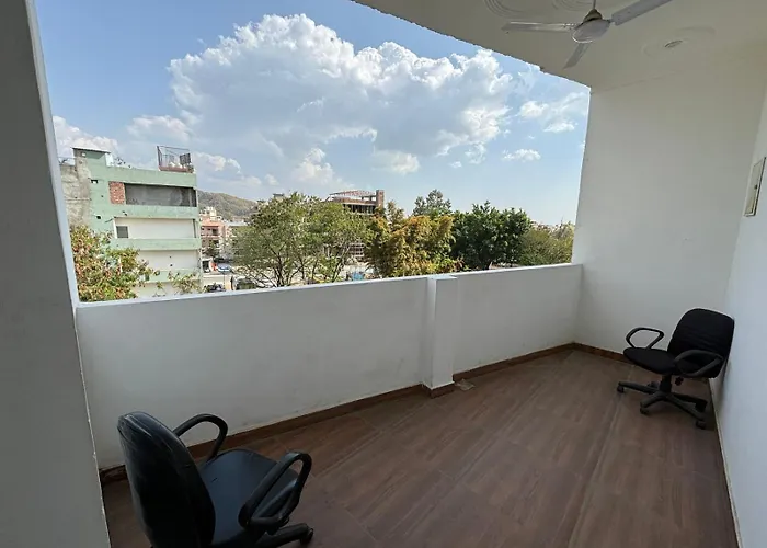 Dorm Hub