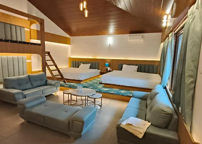 Urmilaa Green County Resort 35 Km From Kolhapur