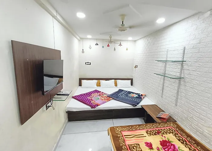 Hotel Shipra Suites
