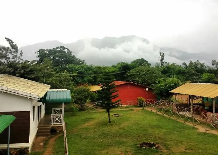 Maravakandy Farm And Guest House