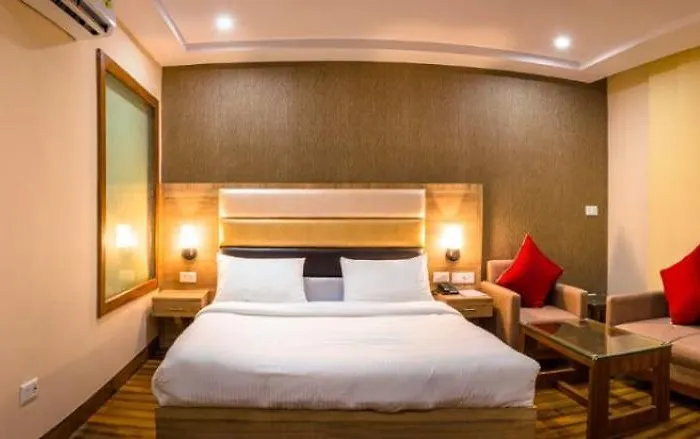 Hotel Inclover-A Peaceful Retreat