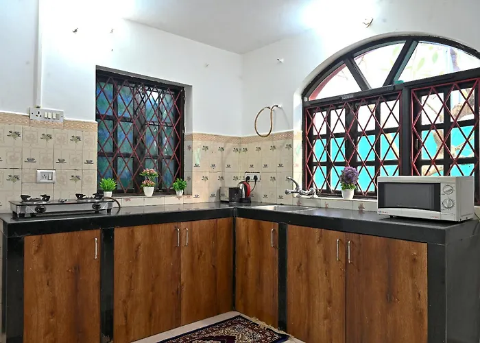 Gr Stays - 3Bhk Private Villa In Calangute With Private Jacuzzi Pool