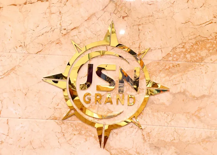 Jsn Grand