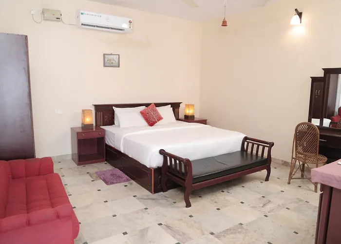 Hillview Beach Resort