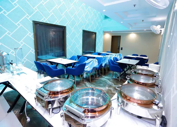 Hotel Nirvana Inn And Banquet-Near Expo Mart Greater Noida