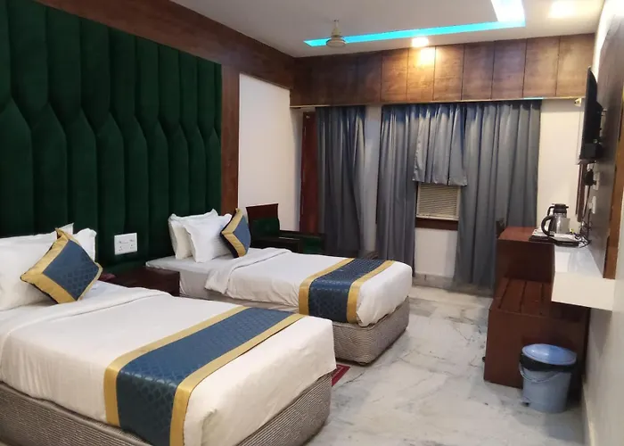 Hotel Taj Darbar