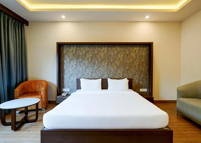 Hotel Caves Suite Delhi Airport