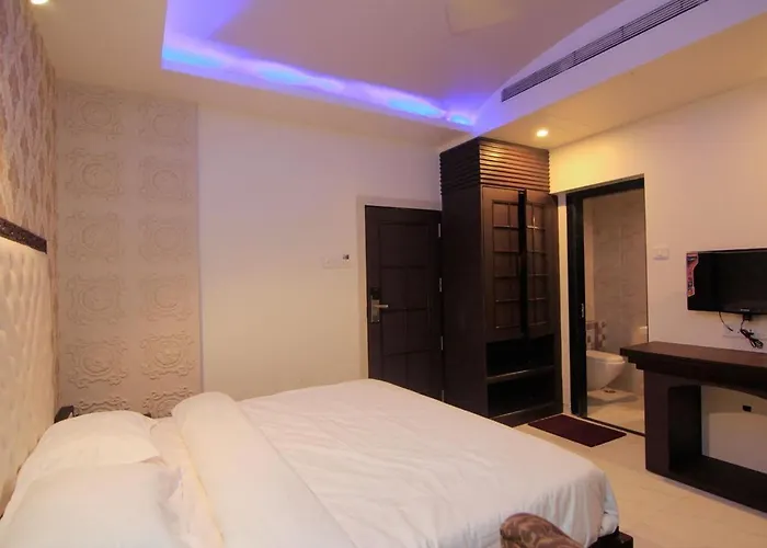 Saibaba International Supreme Hotel