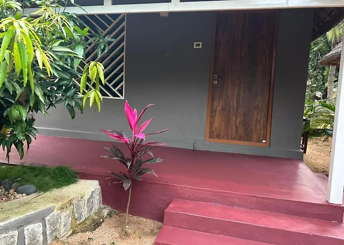 Hampi Village Jungle Resort