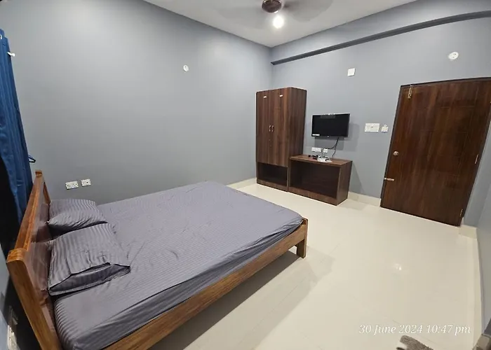 Balaji Grand Hotel