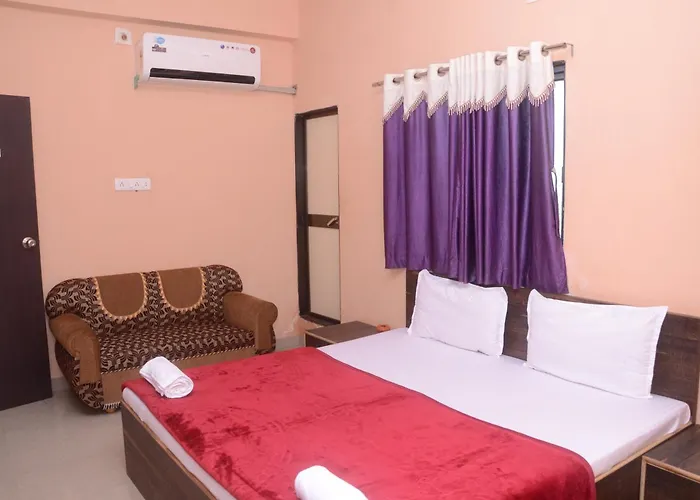 Hotel Yadunandan Rooms & Restaurant