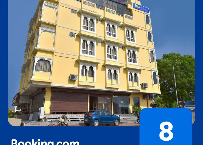 Fabhotel Maanvad Garh