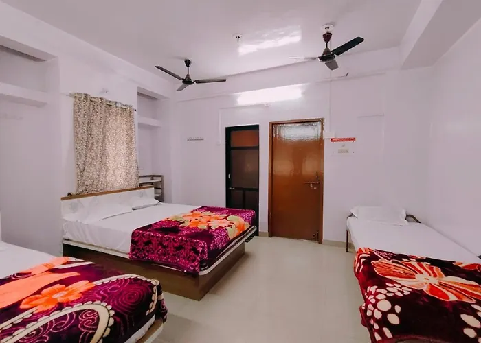 Satyam Guest House