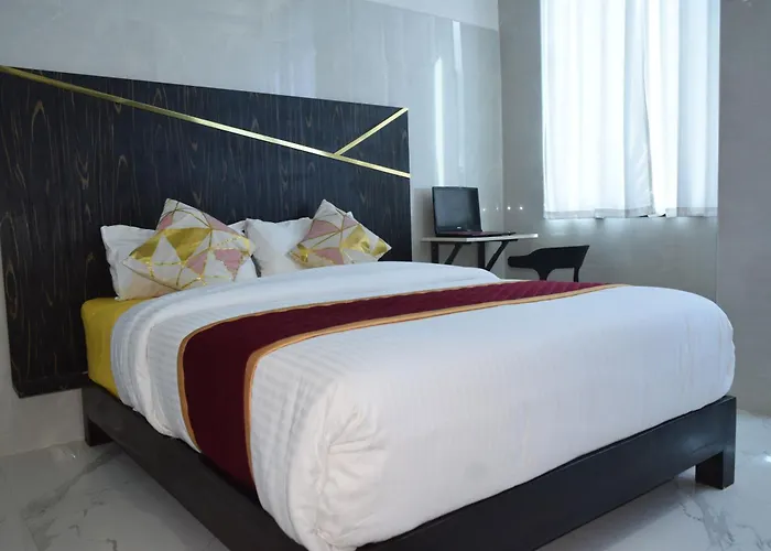 M Grand Stay