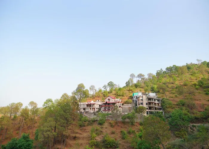 Amritara Kasauli Kollections