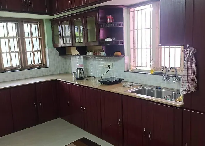 Stylishly Furnished Apartment